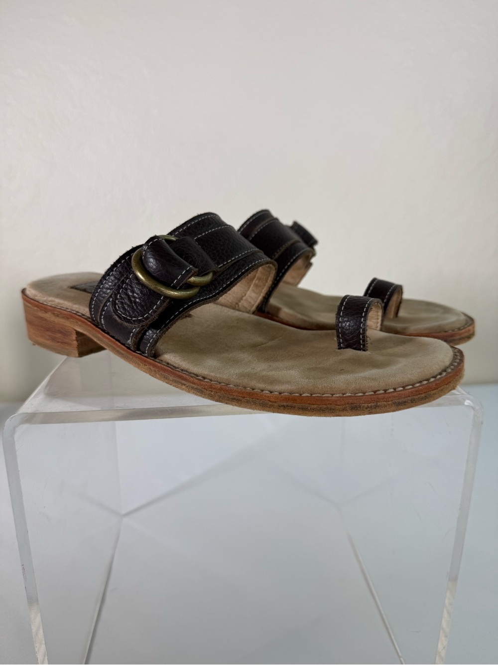 US Artisan Thong Leather Strappy Slides Sandals Size 8